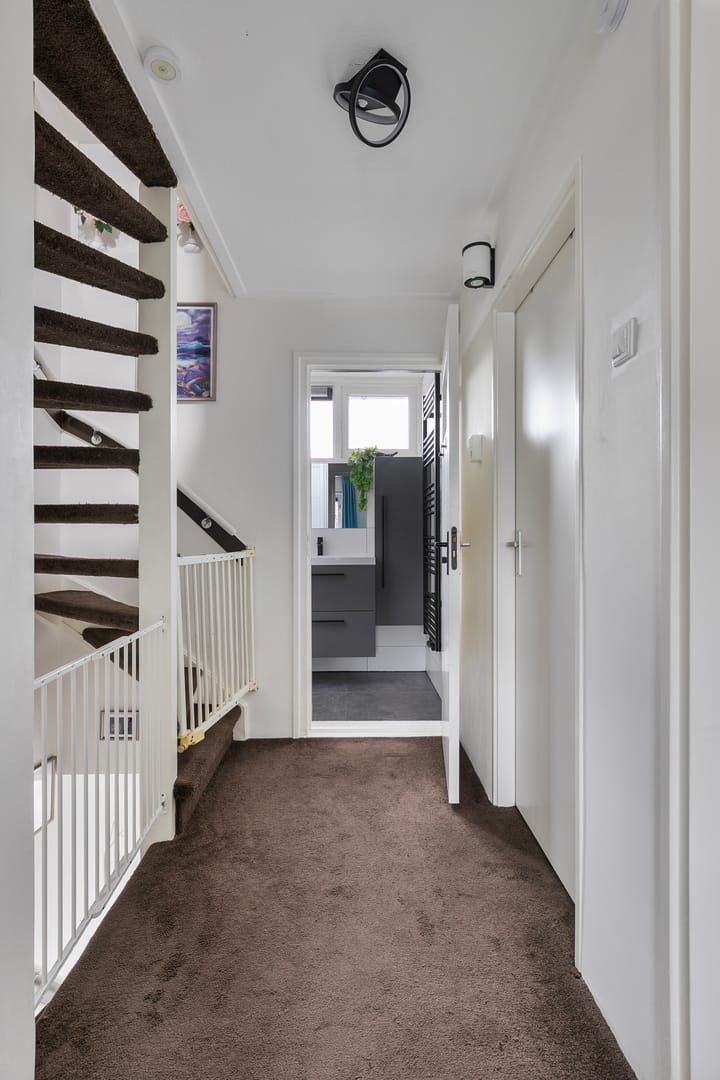 Foto 21 van Moeskroenstraat 79