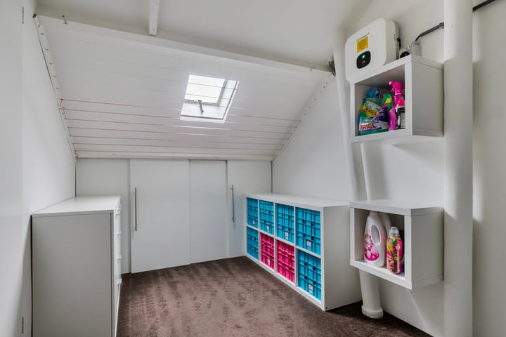 Foto 34 van Moeskroenstraat 79