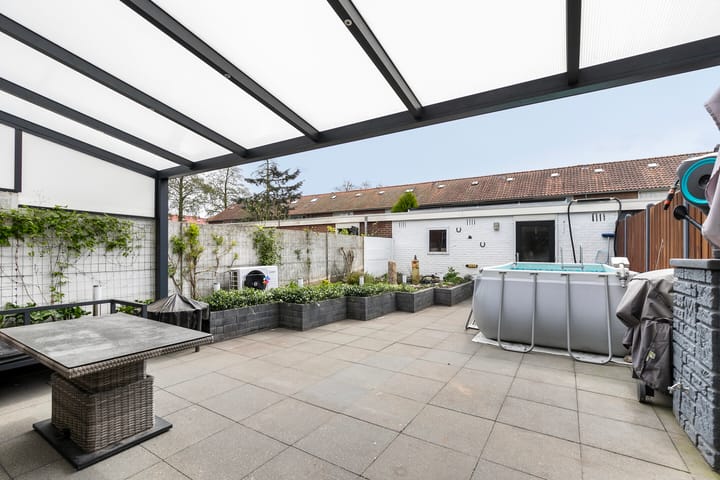 Foto 40 van Moeskroenstraat 79