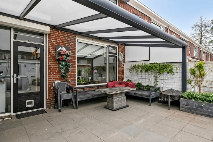 Foto 43 van Moeskroenstraat 79