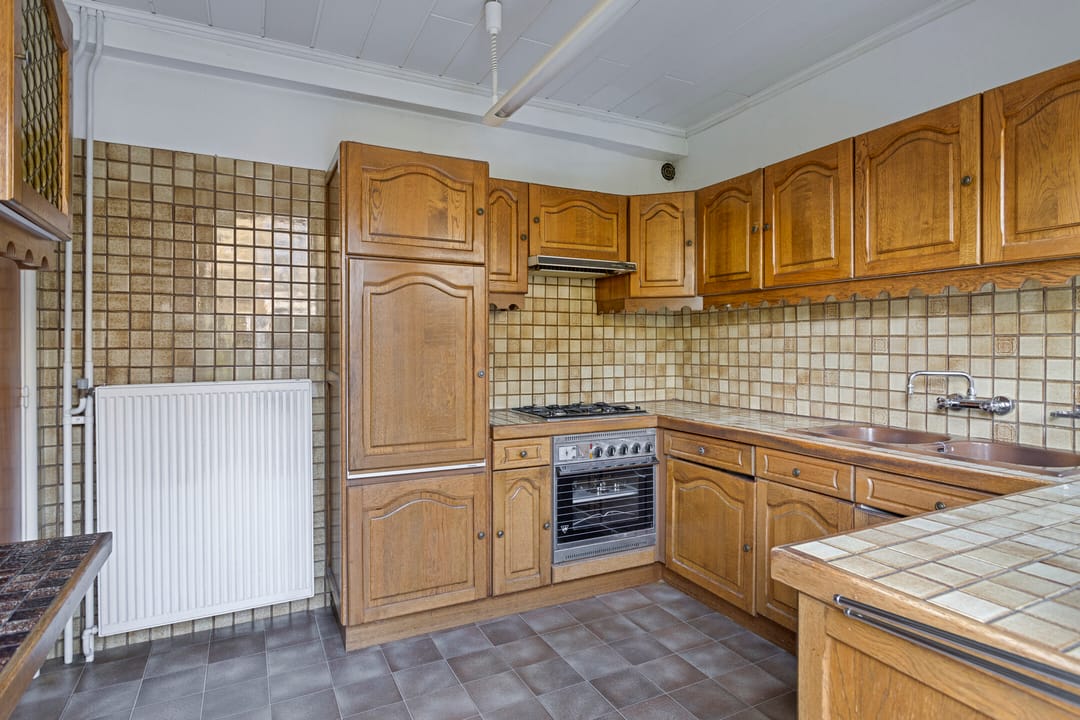 Foto 11 van Champs Elyseesweg 34