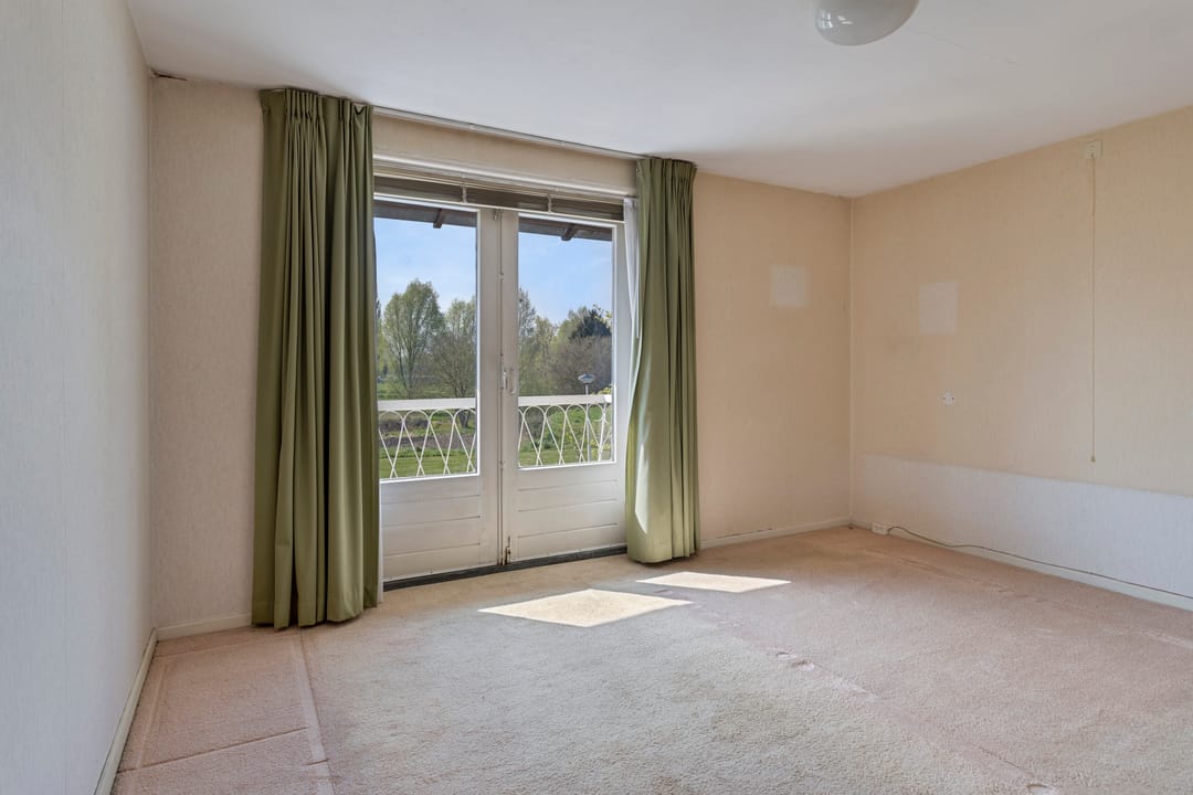 Foto 17 van Champs Elyseesweg 34