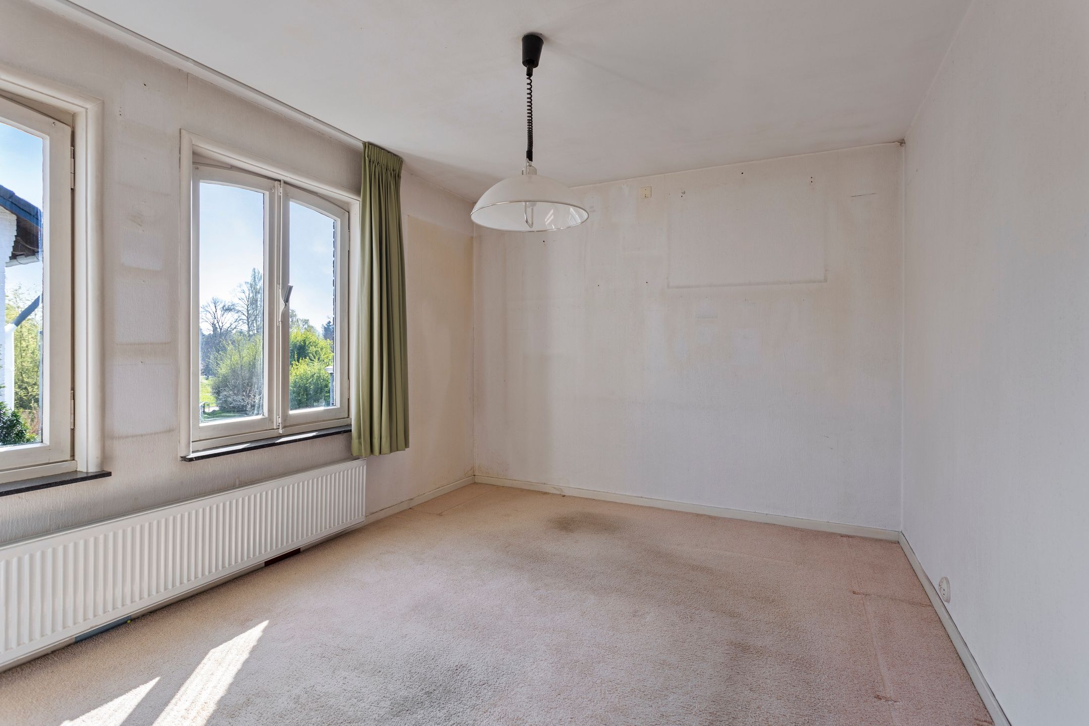 Foto 21 van Champs Elyseesweg 34