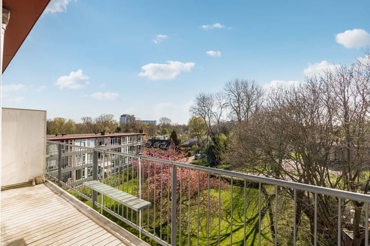 Foto 2 van Vechtplantsoen 20-3