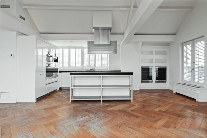 Photo 6 of Tesselschadestraat 13-C