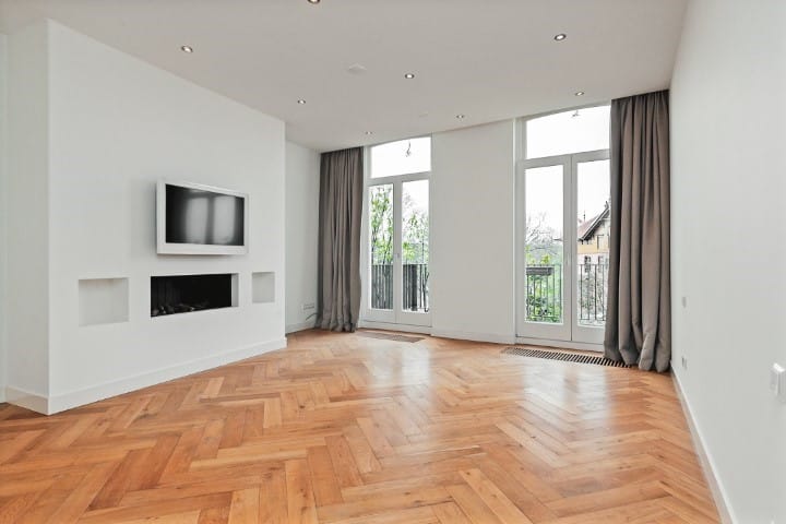 Photo 9 of Tesselschadestraat 13-C