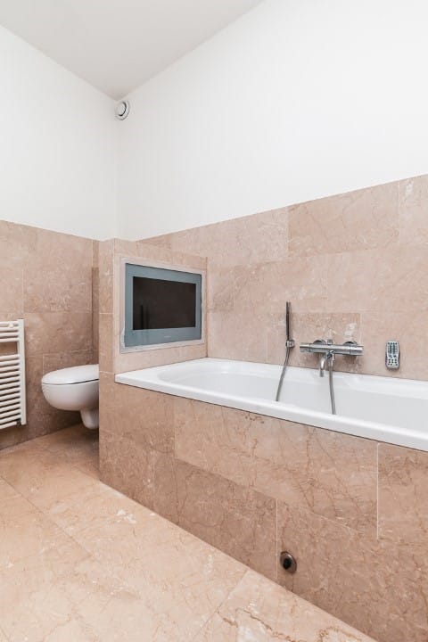 Photo 20 of Tesselschadestraat 13-C