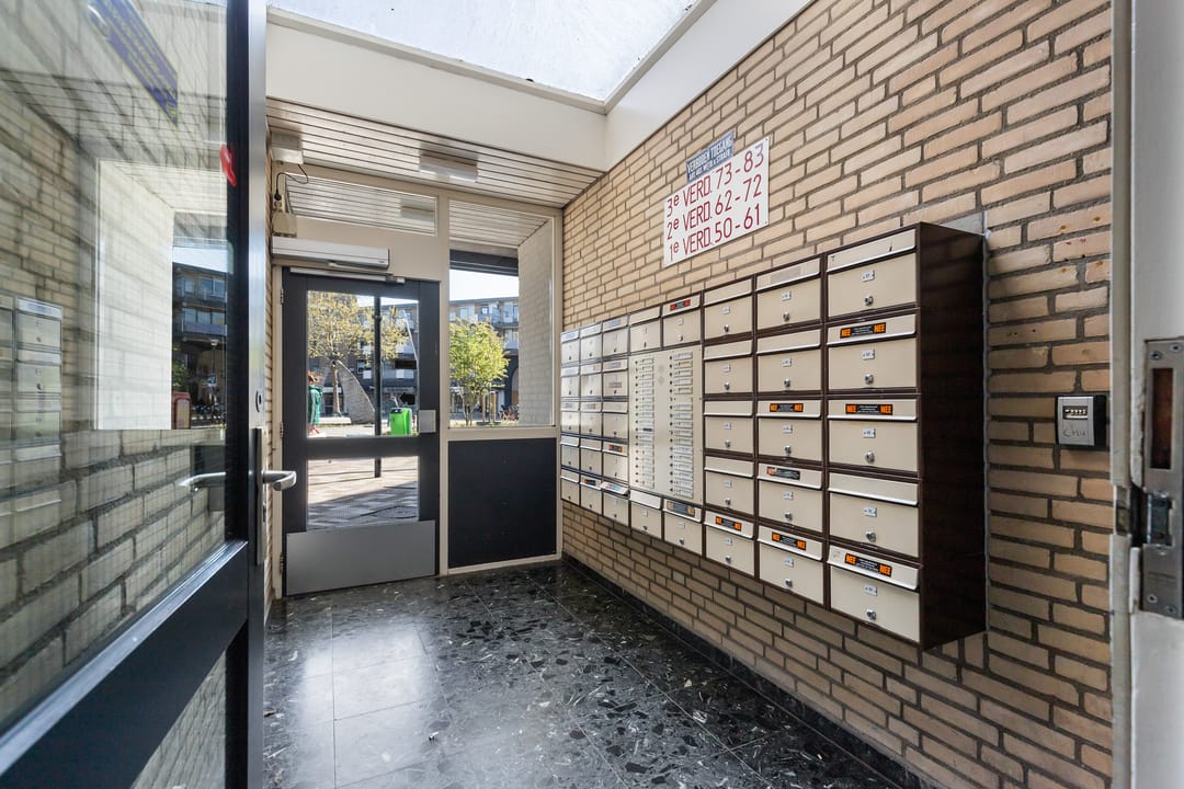 Photo 7 of Muntplein 67