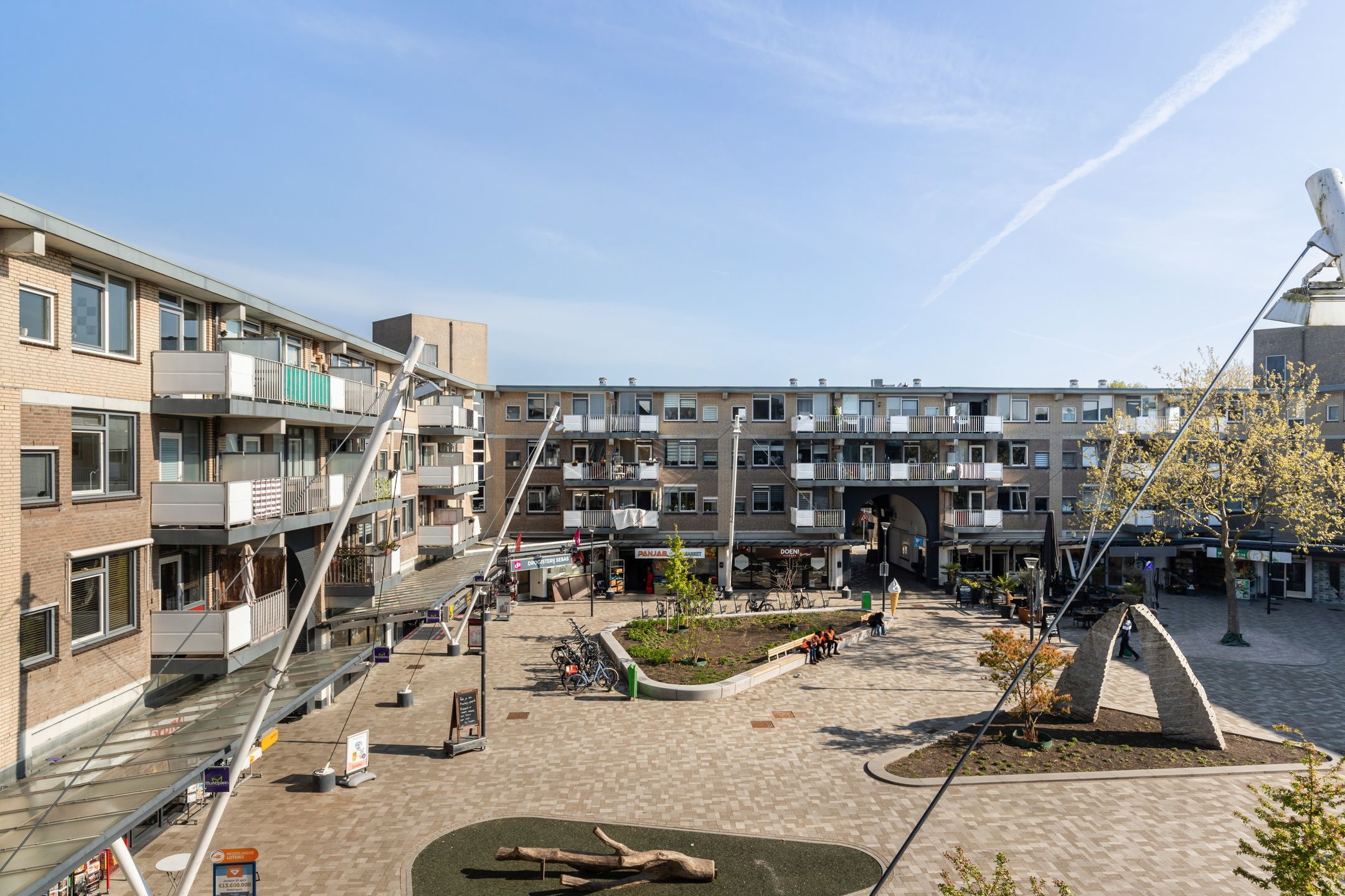 Photo 24 of Muntplein 67