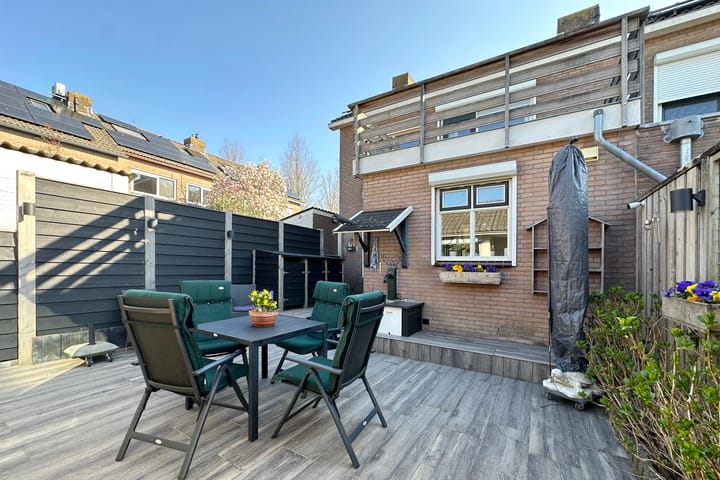 Foto 31 van Lijsterbeslaan 76