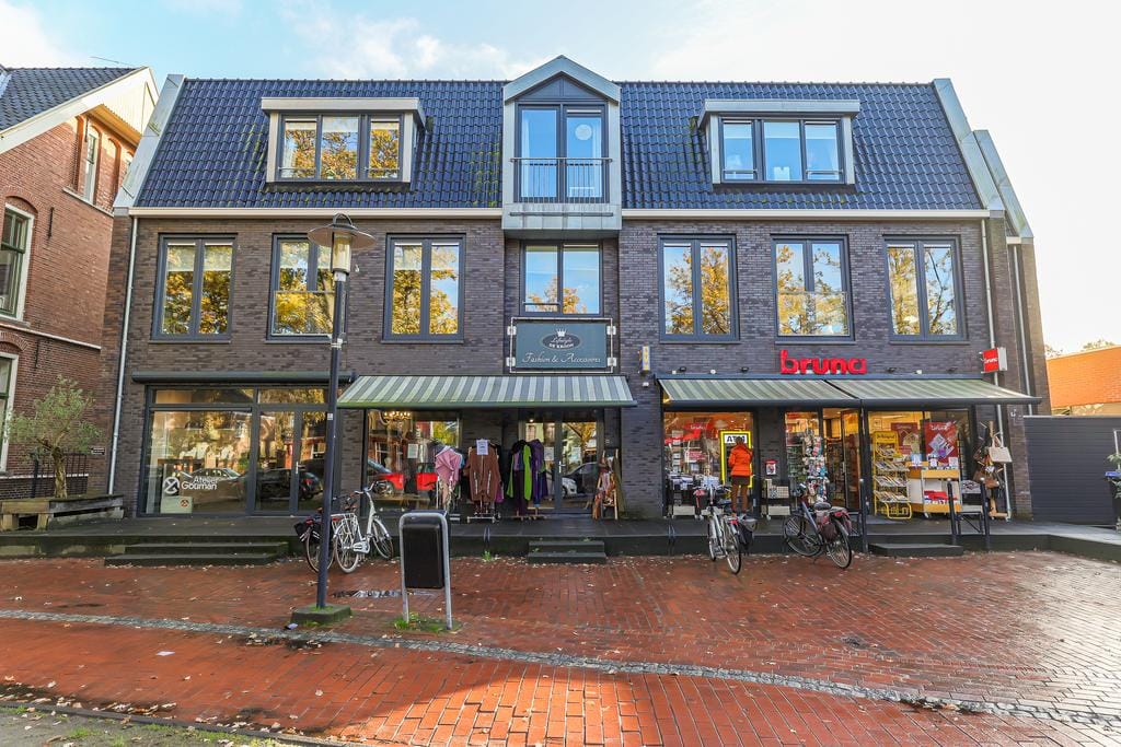 Photo 31 of Stationsweg 6-A