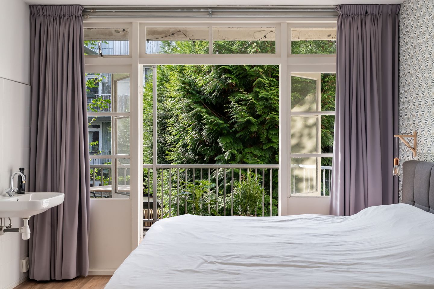 Photo 4 of Bartholomeus Diazstraat 37-1