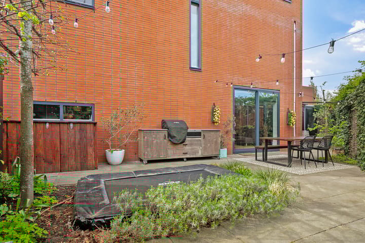 Foto 16 van Van Houtenstraat 23