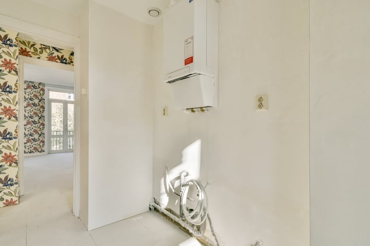Foto 10 van Moerdijkstraat 9-2