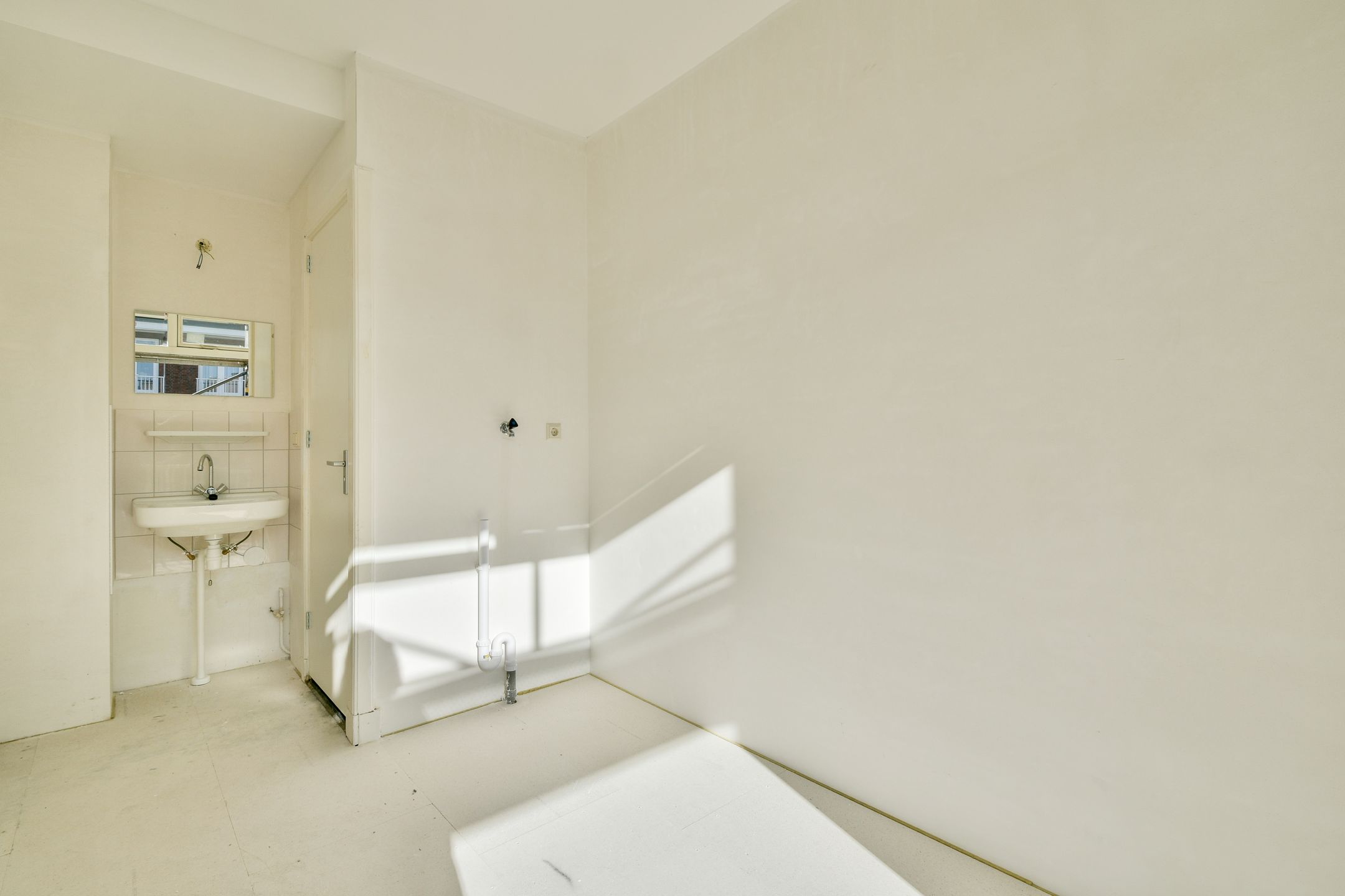 Foto 12 van Moerdijkstraat 9-2