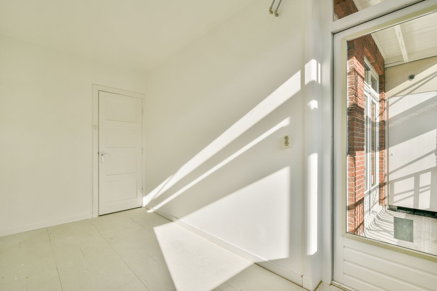 Foto 14 van Moerdijkstraat 9-2