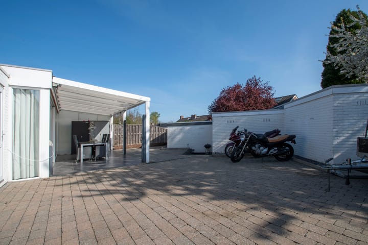 Foto 24 van Jan Vermeerstraat 14