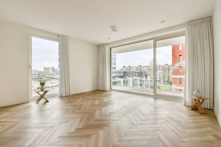 Foto 3 van Rosy Wertheimstraat 69