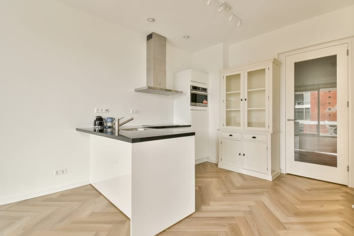 Foto 5 van Rosy Wertheimstraat 69