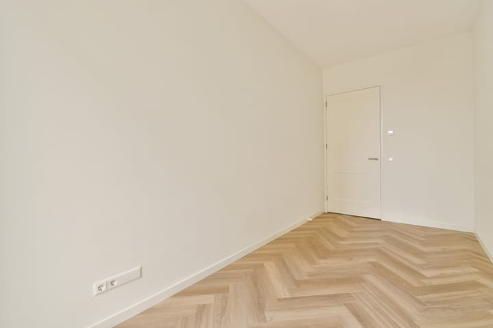 Foto 14 van Rosy Wertheimstraat 69