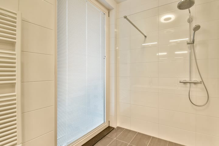 Foto 15 van Rosy Wertheimstraat 69