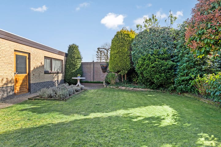 Foto 35 van Pastoor Bertrandstraat 3