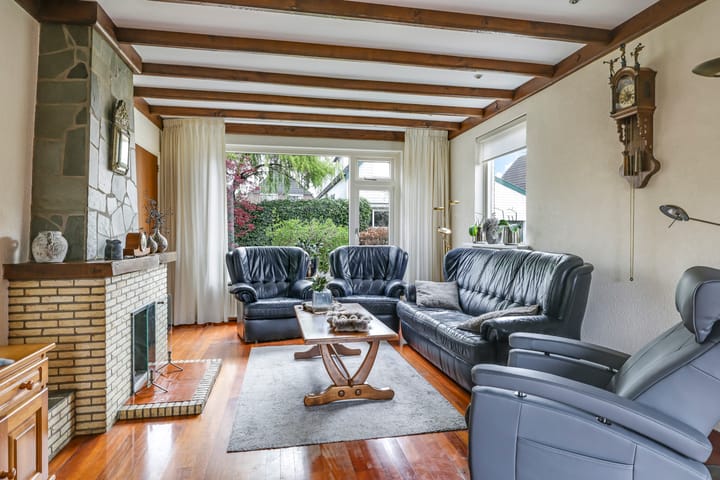 Photo 10 of Koningin Julianastraat 25