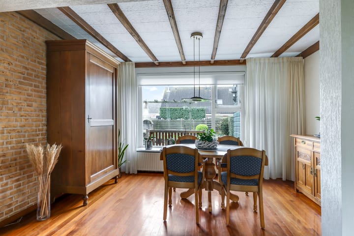 Photo 17 of Koningin Julianastraat 25