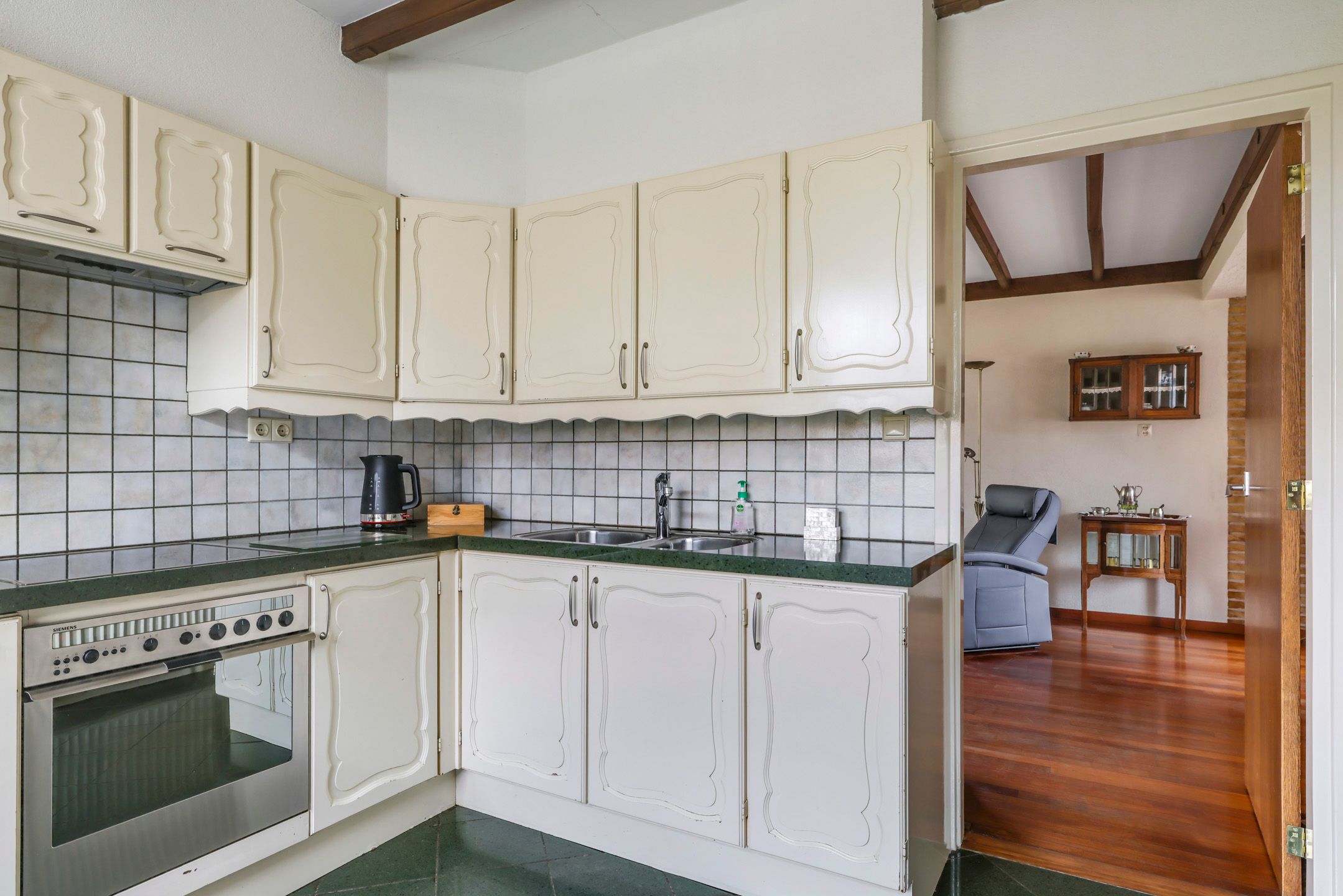 Photo 21 of Koningin Julianastraat 25