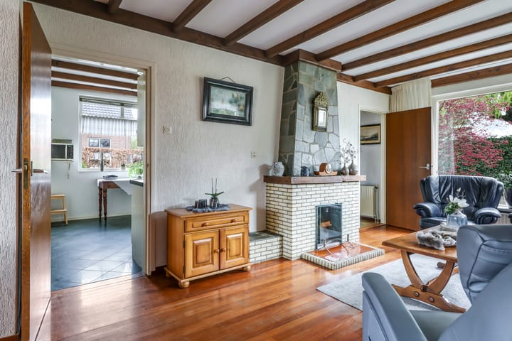 Photo 12 of Koningin Julianastraat 25