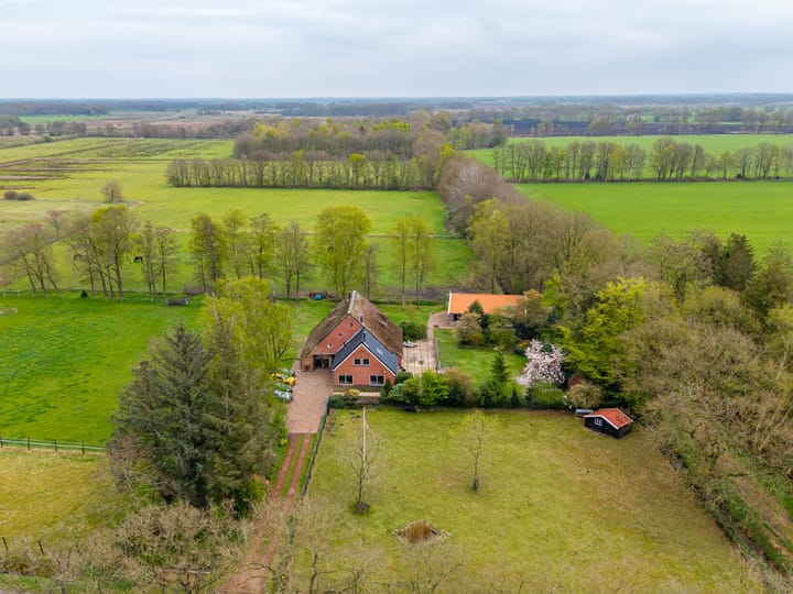 Foto 1 van Hoofdweg 48