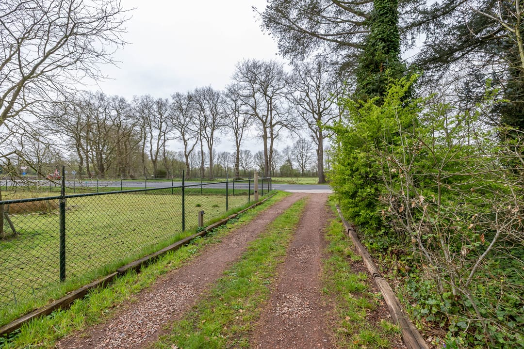 Photo 8 of Hoofdweg 48