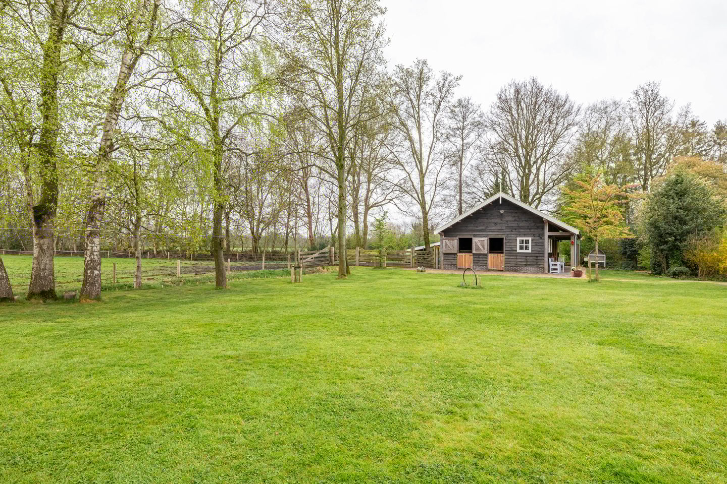 Photo 49 of Hoofdweg 48