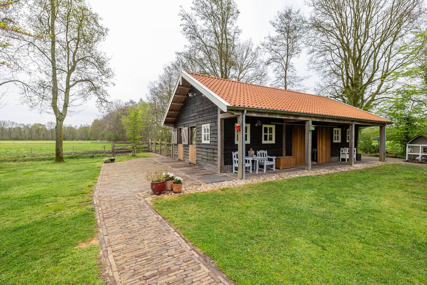 Photo 50 of Hoofdweg 48