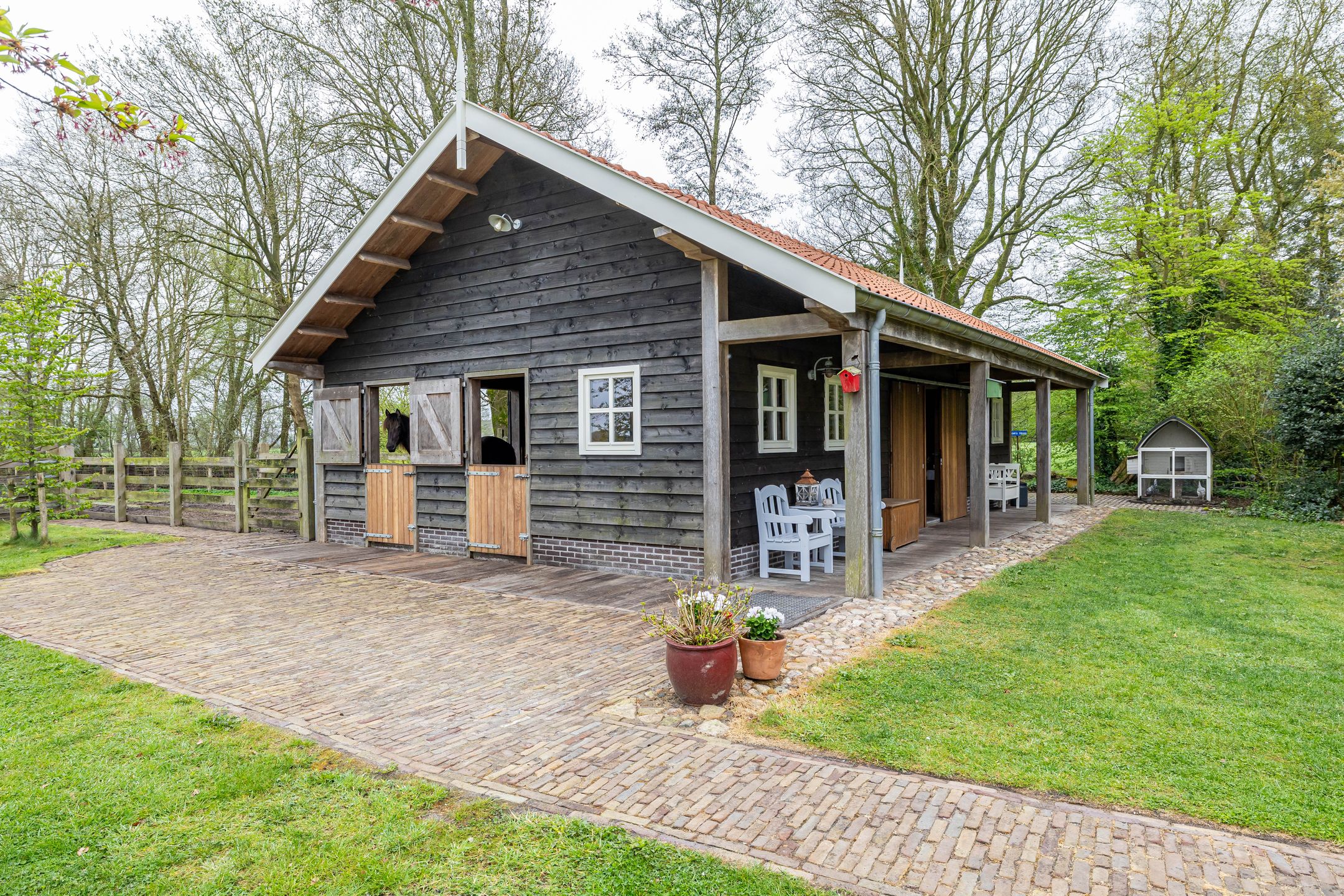 Photo 51 of Hoofdweg 48