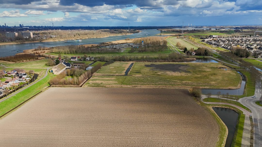 Foto 47 van Marga Klompéstraat 39