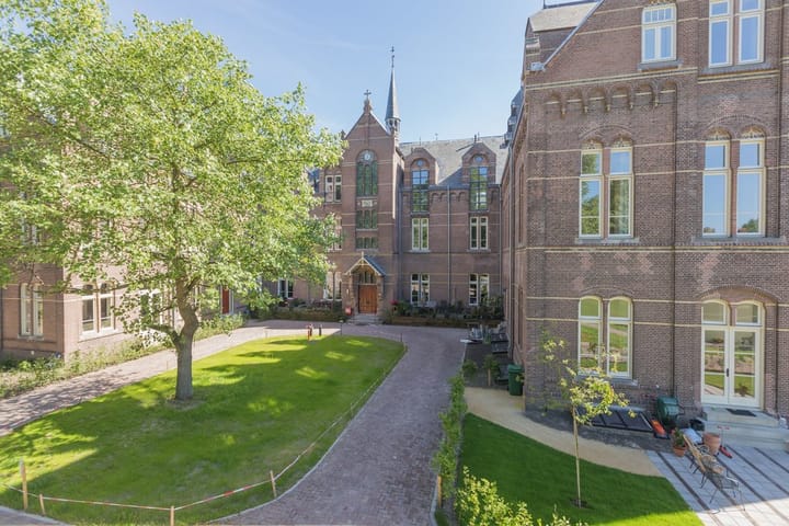 Schoollaan 64 C