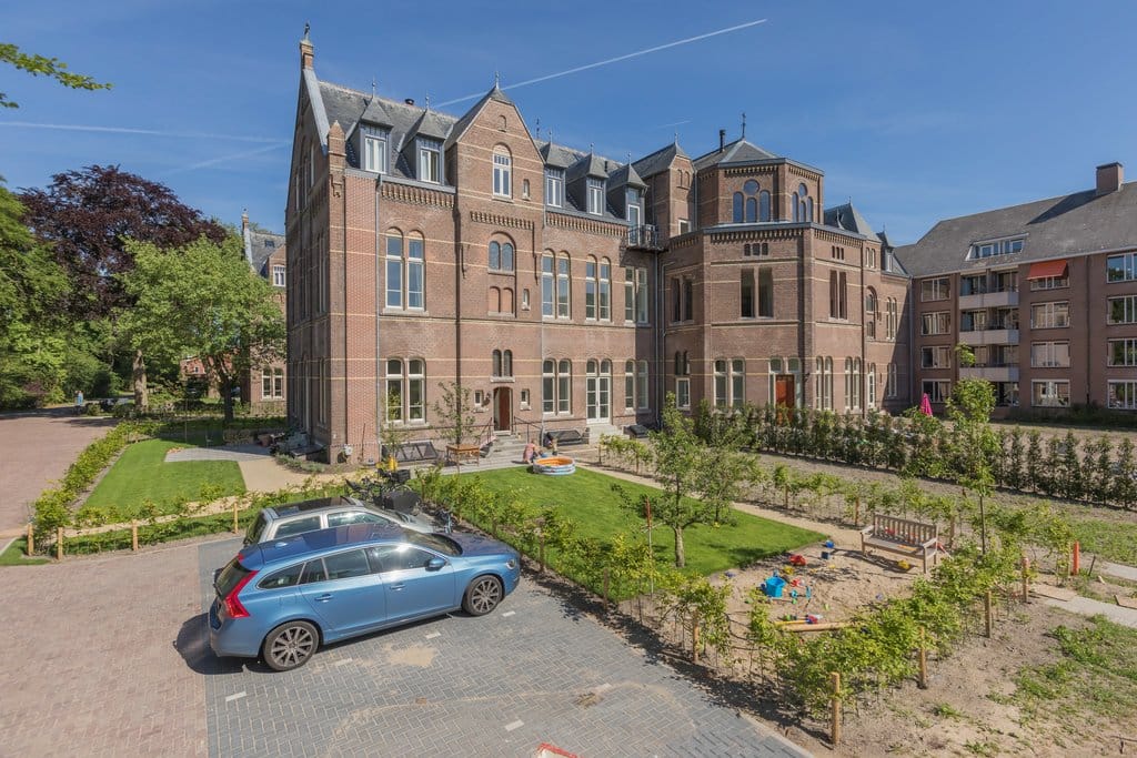 Foto 26 van Schoollaan 64-C