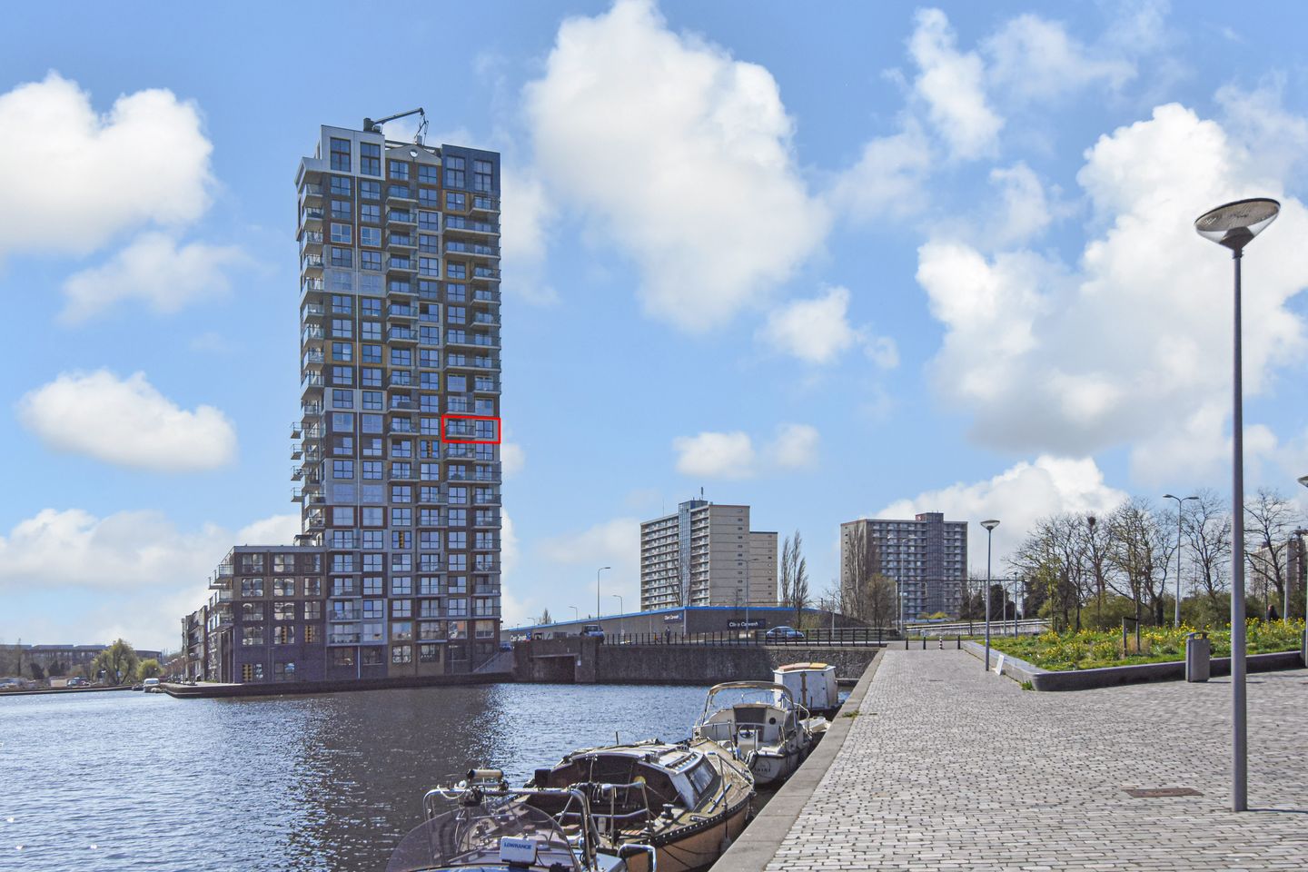 Photo 1 of Waldorpstraat 1686