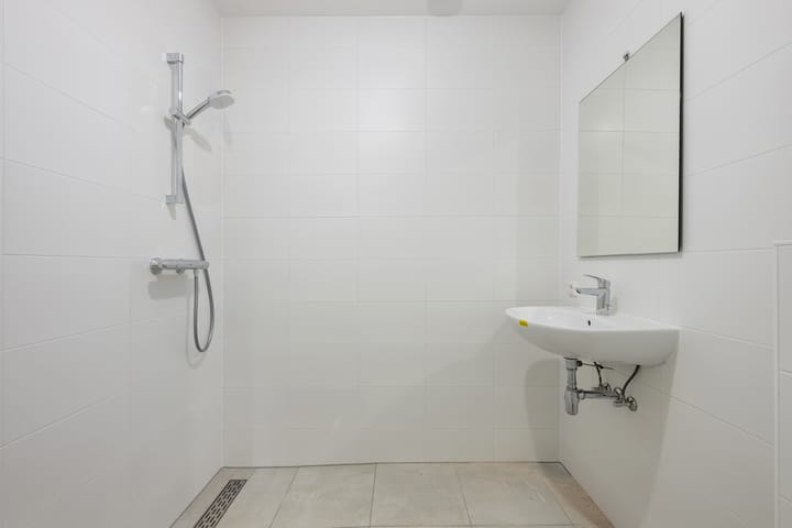 Foto 21 van Albertina Sisulupad 212