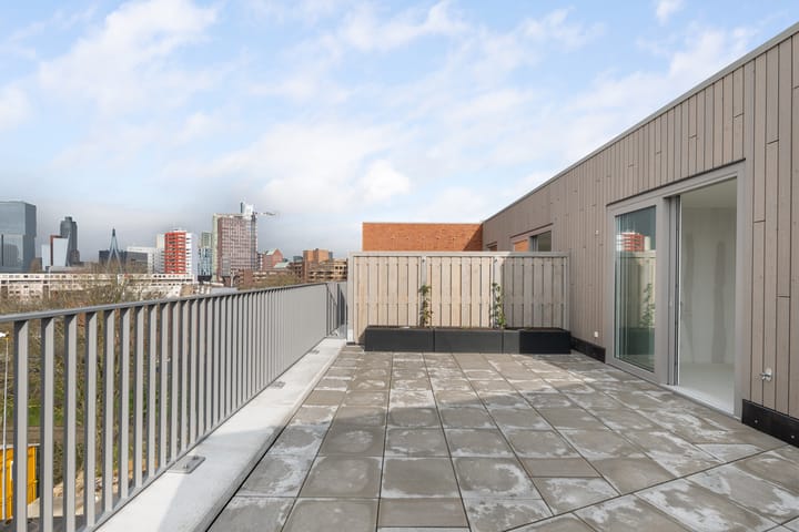 Foto 24 van Albertina Sisulupad 212