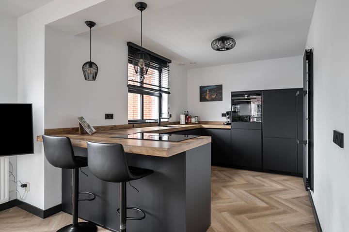 Foto 3 van Kerkplein 122