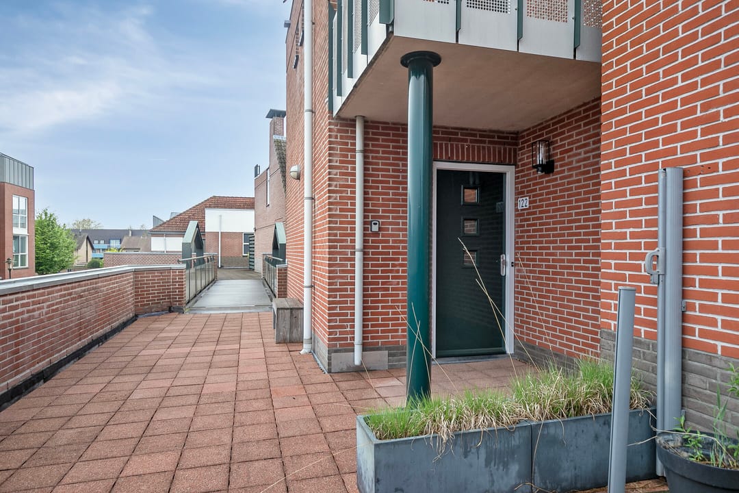 Foto 11 van Kerkplein 122