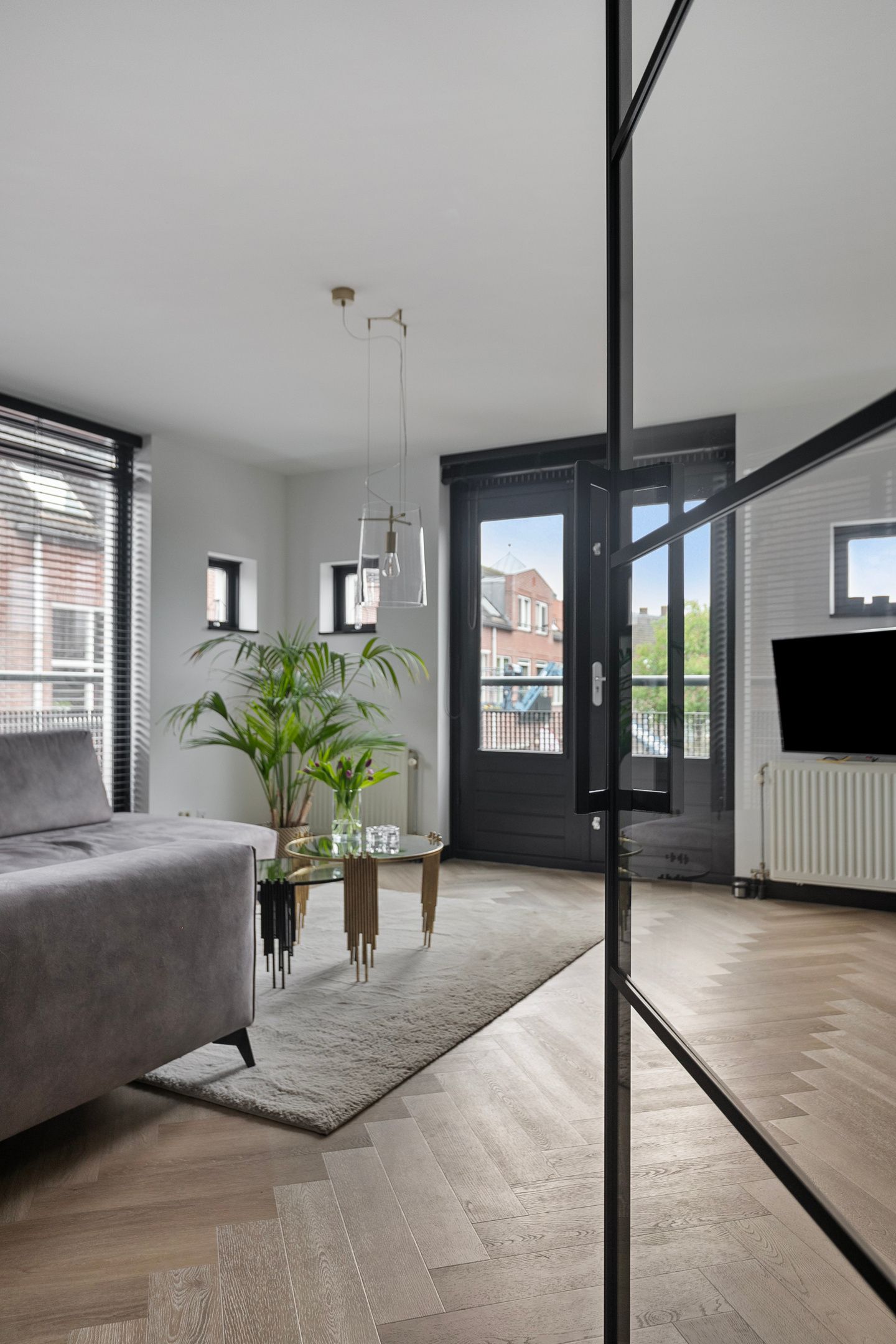 Foto 15 van Kerkplein 122