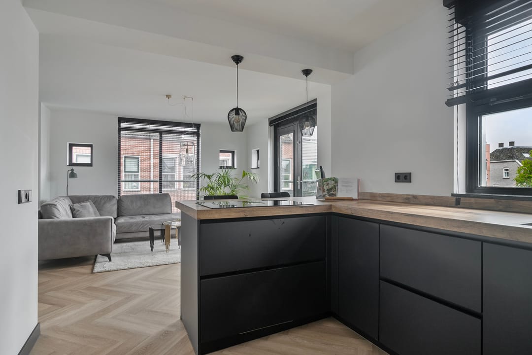 Foto 23 van Kerkplein 122