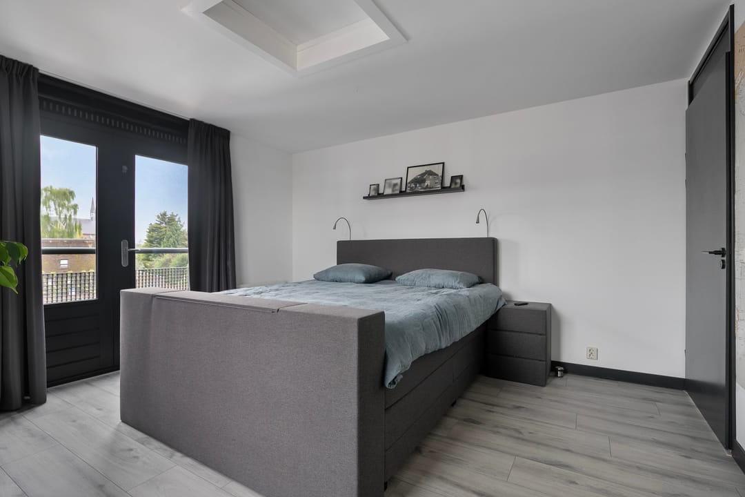 Foto 31 van Kerkplein 122