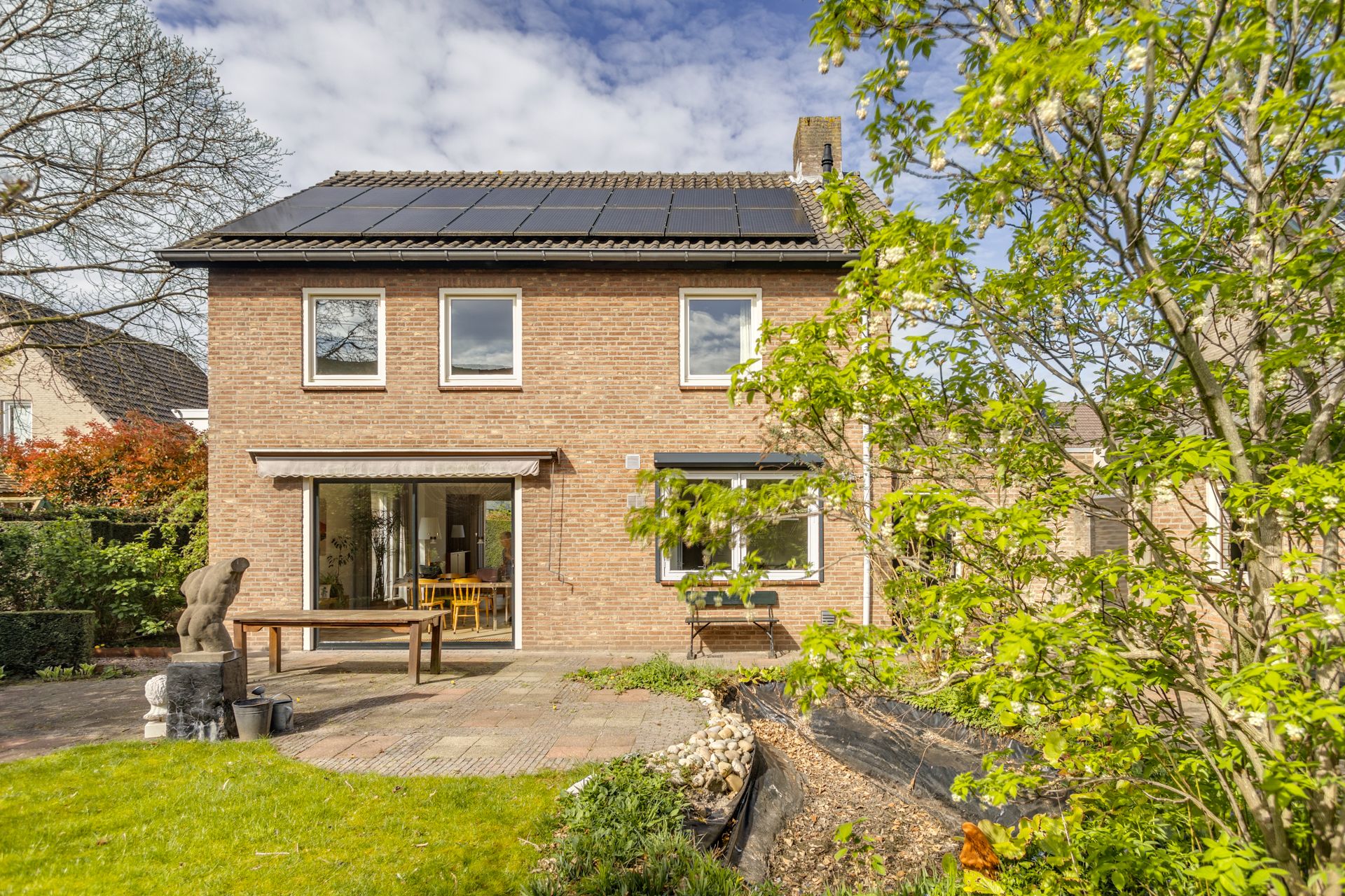 Photo 42 of Pastoor van den Boogaardstraat 11