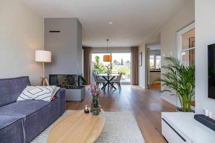 Photo 10 of Hoofdweg 181-D