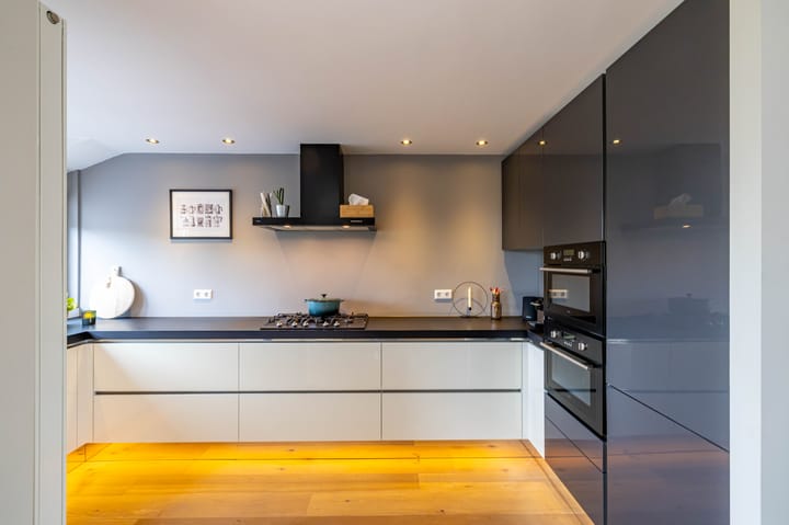 Photo 18 of Hoofdweg 181-D