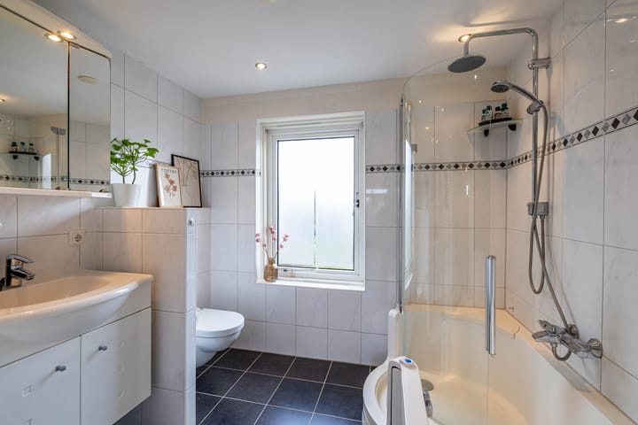 Photo 29 of Hoofdweg 181-D